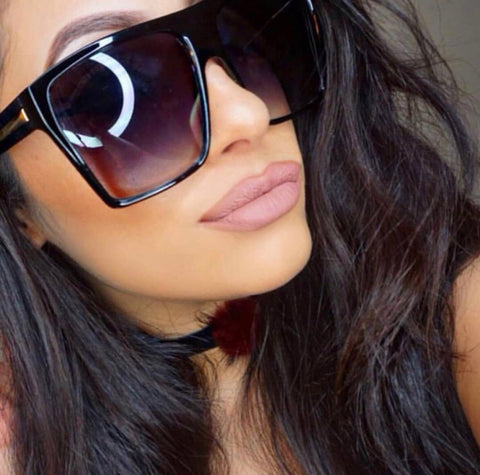 Oversized "Eva" sunglasses in Black or Brown - The Glitzy Shop